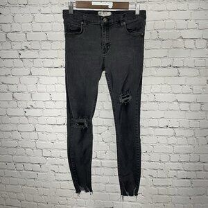 Free People Black Distressed Skinny Ankle Mid Rise Stretch Jeans Size 27 (28x25)